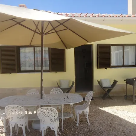 Holiday home Casa Sorriso Rogil